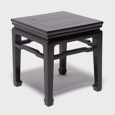 Fang Deng with Hoof Feet