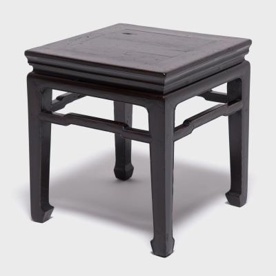 Fang Deng with Hoof Feet