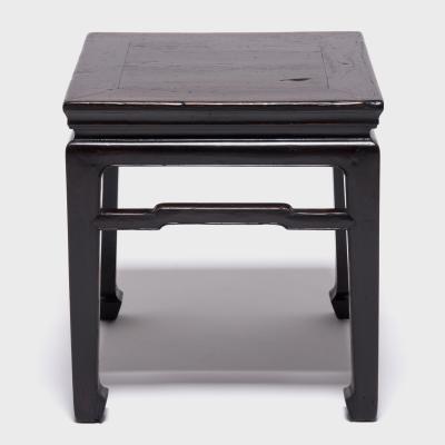 Fang Deng with Hoof Feet