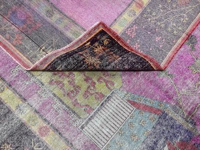 Fine Antique Khotan Silk Rug 5 7 x 7 9 