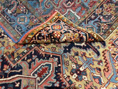 Fine Antique Persian Heriz Rug 67 x 11 x 0 