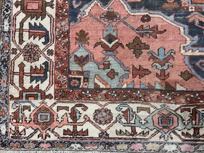 Fine Antique Persian Heriz Serapi Wool Rug 10 0 x 11 3 