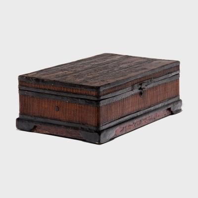 Finely Woven Lacquered Trunk
