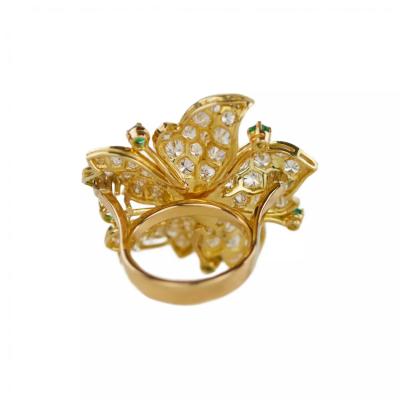 Gold Ring With Diamonds And Emeralds 20th Century
