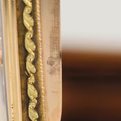Gold Snuffbox With Miniature Sainte Anne Trinitaire 