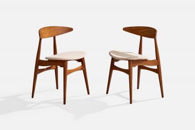 Hans J Wegner Dining Room Chairs with Oak Teak and Fabric Denmark 1960s