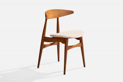 Hans J Wegner Dining Room Chairs with Oak Teak and Fabric Denmark 1960s