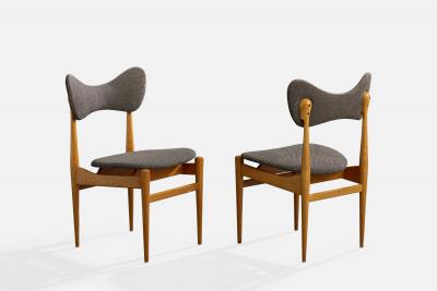 Inge Luciano Rubino Dining Room Chairs with Oak and Fabric Denmark 1960s