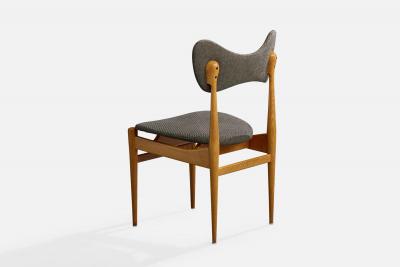 Inge Luciano Rubino Dining Room Chairs with Oak and Fabric Denmark 1960s