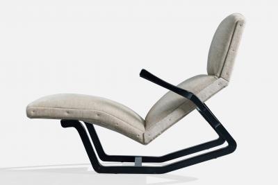 Italian Designer Chaise Longue with Fabric and Wood Italy 1960s
