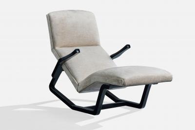Italian Designer Chaise Longue with Fabric and Wood Italy 1960s