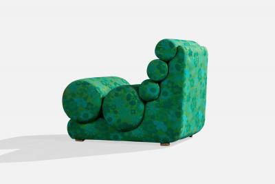 Italian Designer Lounge Chairs with Fabric and Wood Italy 1970s