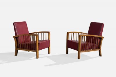 Italian Designer Lounge Chairs with Oak and Vinyl Italy 1940s