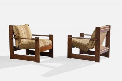 Italian Designer Lounge Chairs with Pine and Fabric Italy 1970s