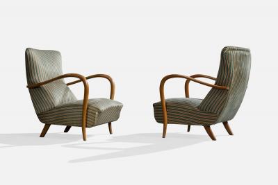 Italian Designer Lounge Chairs with Wood and Fabric Italy 1950s