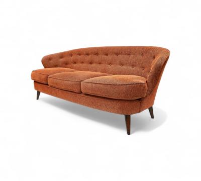 Joaquim Tenreiro Concha Sofa in Hardwood Chenille Joaquim Tenreiro 1960s Lot 333A