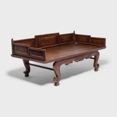 Luohan Bed with Stepped Railing