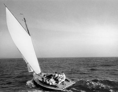 Mark Shaw Mark Shaw Kennedy Family Sailing Nantucket Sound Jackie Prominent 1959