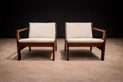 Michel Arnoult Ouro Preto Loveseat in Imbuia Michel Arnoult 1960s Lot 870