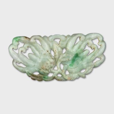 Moss in Snow Jadeite Pendant of Bat Citrons