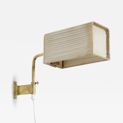 Paavo Tynell Wall light by Paavo Tynell Model 9436
