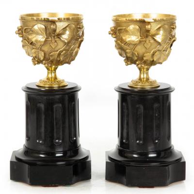 Pair of Grand Tour Bronze Two Handle Cups after Antiquity Delafontaine