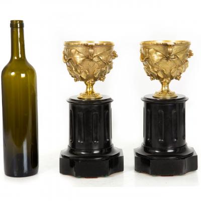 Pair of Grand Tour Bronze Two Handle Cups after Antiquity Delafontaine