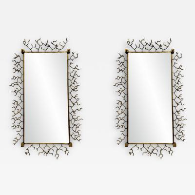 Pair of neoclassical mirrors in bronze with frame in imitation of coral