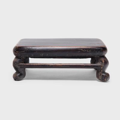 Provincial Guanyin Table Stand