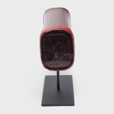 Red Lacquer Hide Headrest