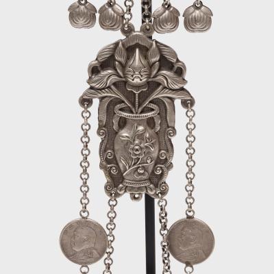 Repouss Silver Grooming Set