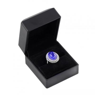 Ring In 18k White Gold With Natural Tanzanite And Diamonds