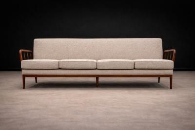 Rino Levi Rino Levi Sofa in Hardwood and Boucl Brazilian Modern 1960s Lot 395