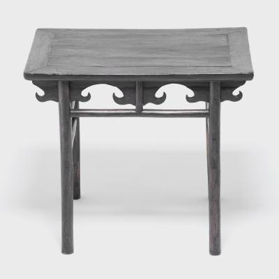Round Leg Wine Table