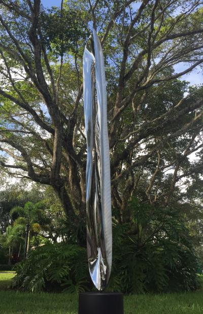 Santiago Medina MIRACLE OUTDOOR MONUMENTAL Santiago Medina