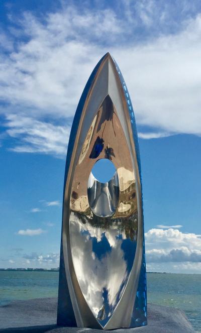 Santiago Medina NIRVANA OUTDOOR MONUMENTAL Santiago Medina