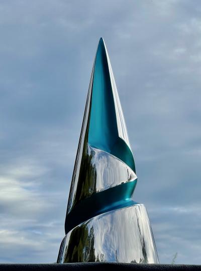 Santiago Medina UNITY OUTDOOR MONUMENTAL Santiago Medina