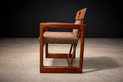 Sergio Rodrigues Cuiaba Dining Chair with Armrests in Hardwood Fabric Lot 672