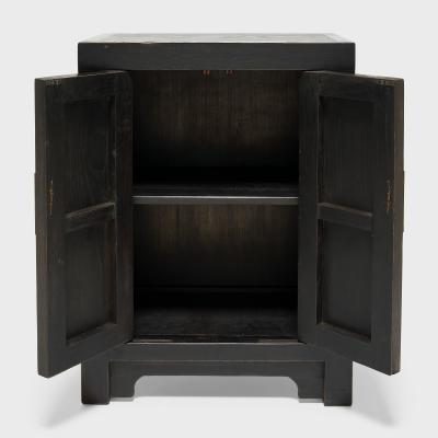 Square Corner Locking Chest