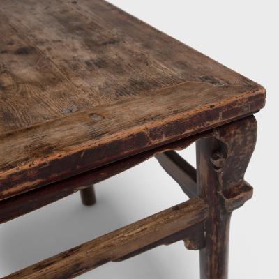 Square Display Table with Scroll Corners