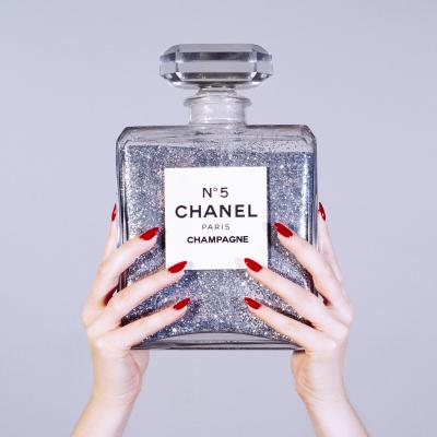 Tyler Shields Tyler Shields Chanel Champagne hands 2022