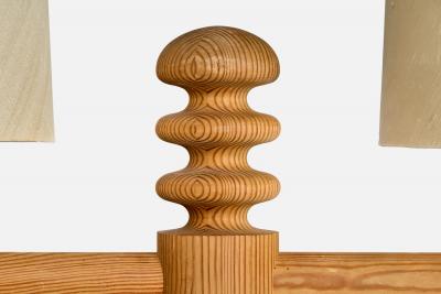 Uno Osten Kristiansson Uno Kristiansson Floor Lamp with Pine and Paper Sweden 1970s