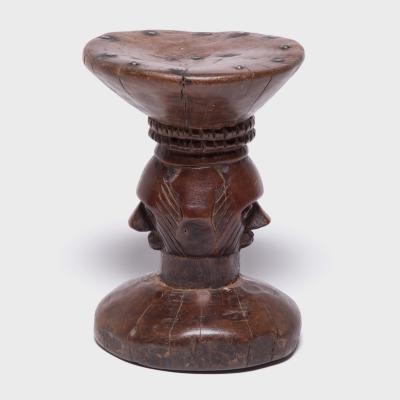 Yaka Seer Stool