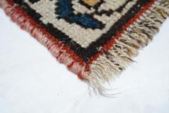 Antique Bakhtiari Rug 57 x 78 - 4354971