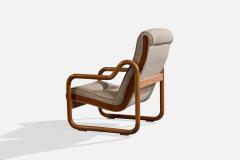 Argentine Designer Lounge Chairs with Oak and Fabric Argentina 1970s - 4785269