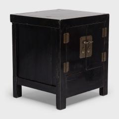 Black Lacquer Locking Chest - 4258212