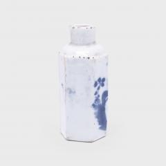 Blue and White Snuff Bottle - 4165893