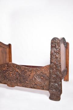 Carved walnut bed end of 19th century  - 4562350