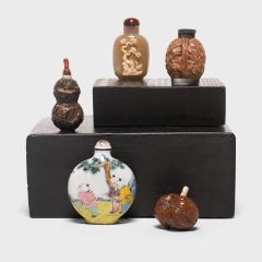 Eighteen Luohan Walnut Shell Snuff Bottle - 4165426
