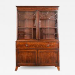 English 19th Century Mahogany Bookcase - 2912999